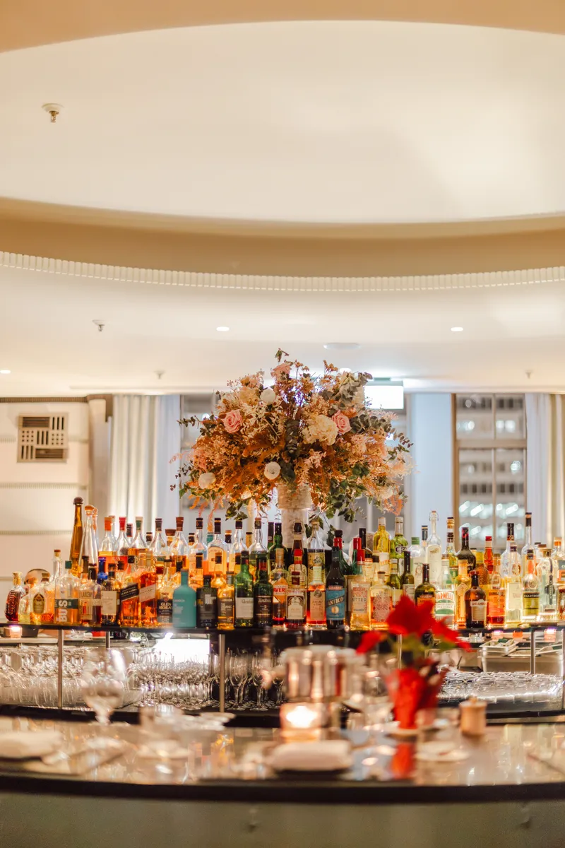 Restaurant Le 9 Montréal — salle de restaurant
